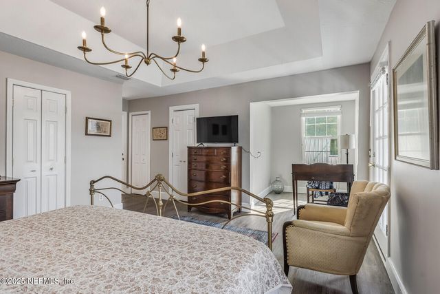 102 S 7TH Street, Fernandina Beach, FL 32034