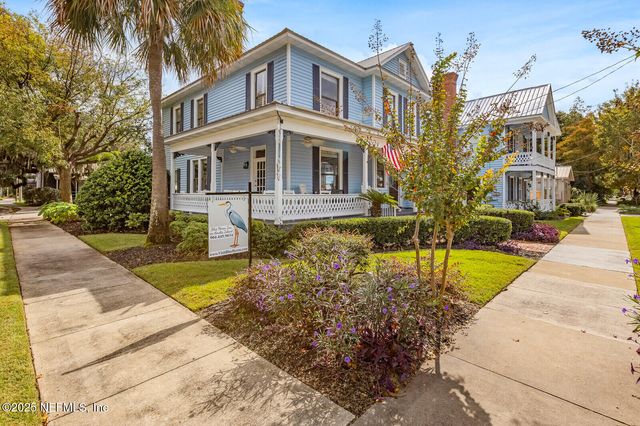 102 S 7TH Street, Fernandina Beach, FL 32034