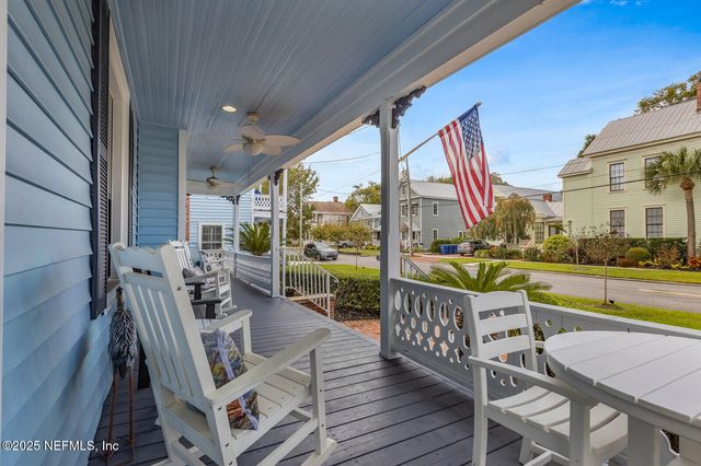 102 S 7TH Street, Fernandina Beach, FL 32034