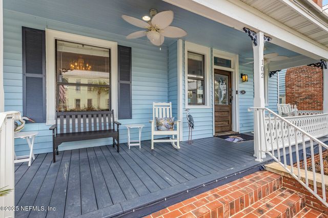 102 S 7TH Street, Fernandina Beach, FL 32034