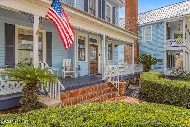 102 S 7TH Street, Fernandina Beach, FL 32034