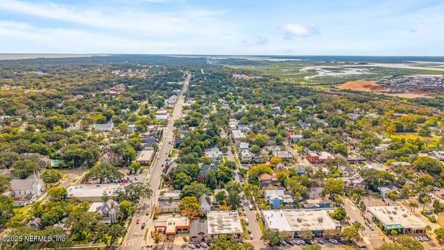 102 S 7TH Street, Fernandina Beach, FL 32034