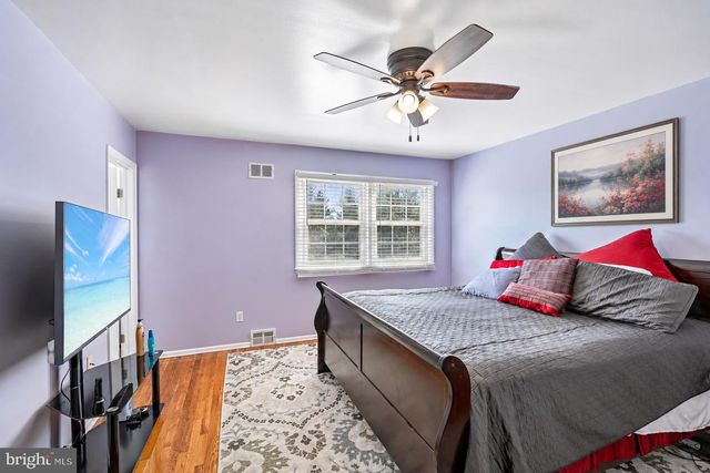 3006 APPLEDALE RD, Norristown, PA 19403