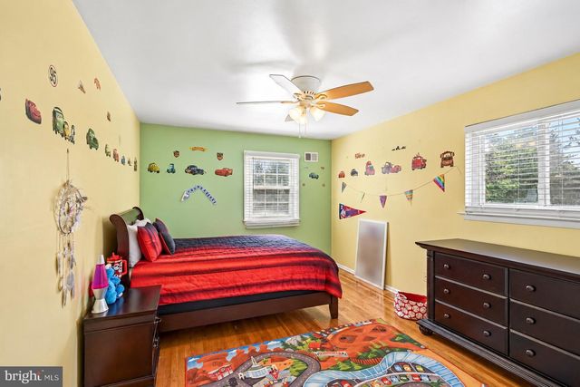 3006 APPLEDALE RD, Norristown, PA 19403