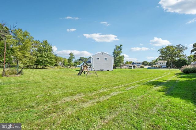 3006 APPLEDALE RD, Norristown, PA 19403