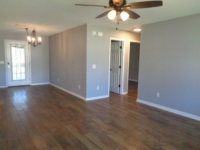 102 Holiday, Taylor, AL 36301