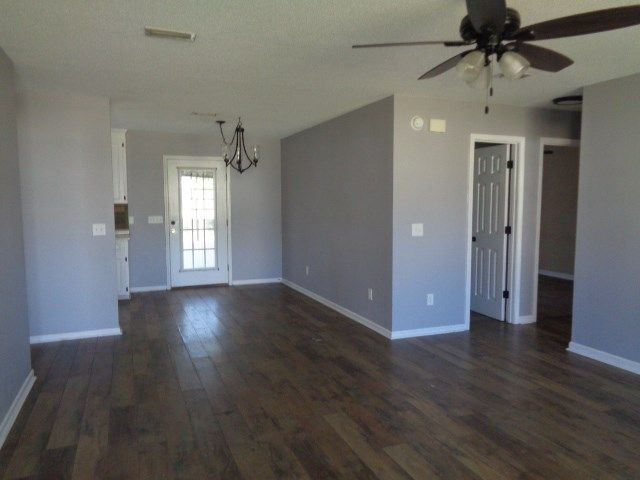 102 Holiday, Taylor, AL 36301