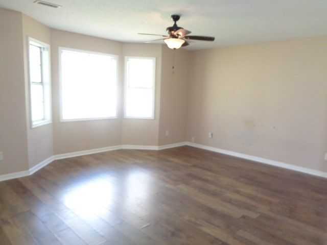 102 Holiday, Taylor, AL 36301