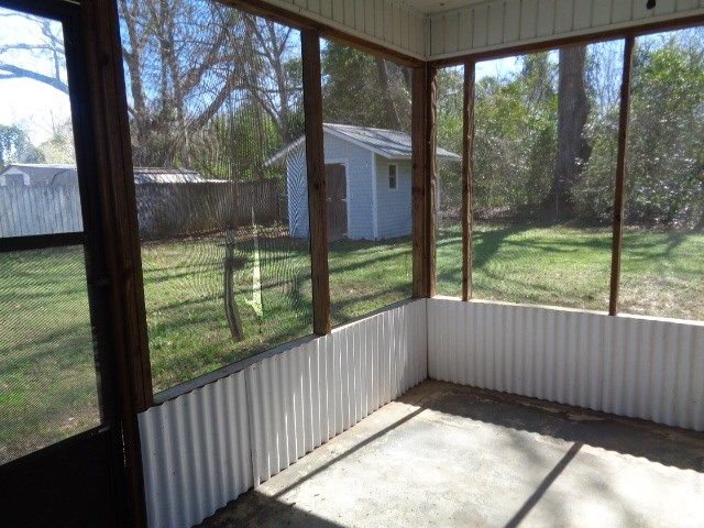 102 Holiday, Taylor, AL 36301