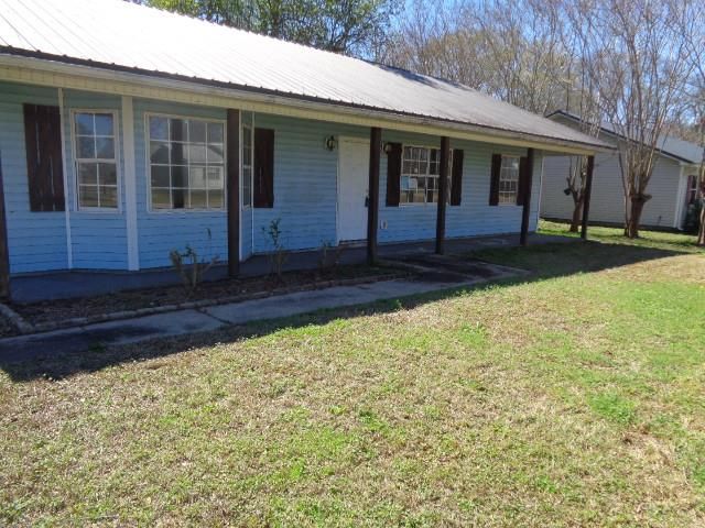 102 Holiday, Taylor, AL 36301