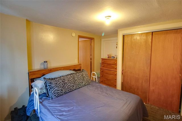 706 Harrison Street, Jerseyville, IL 62052