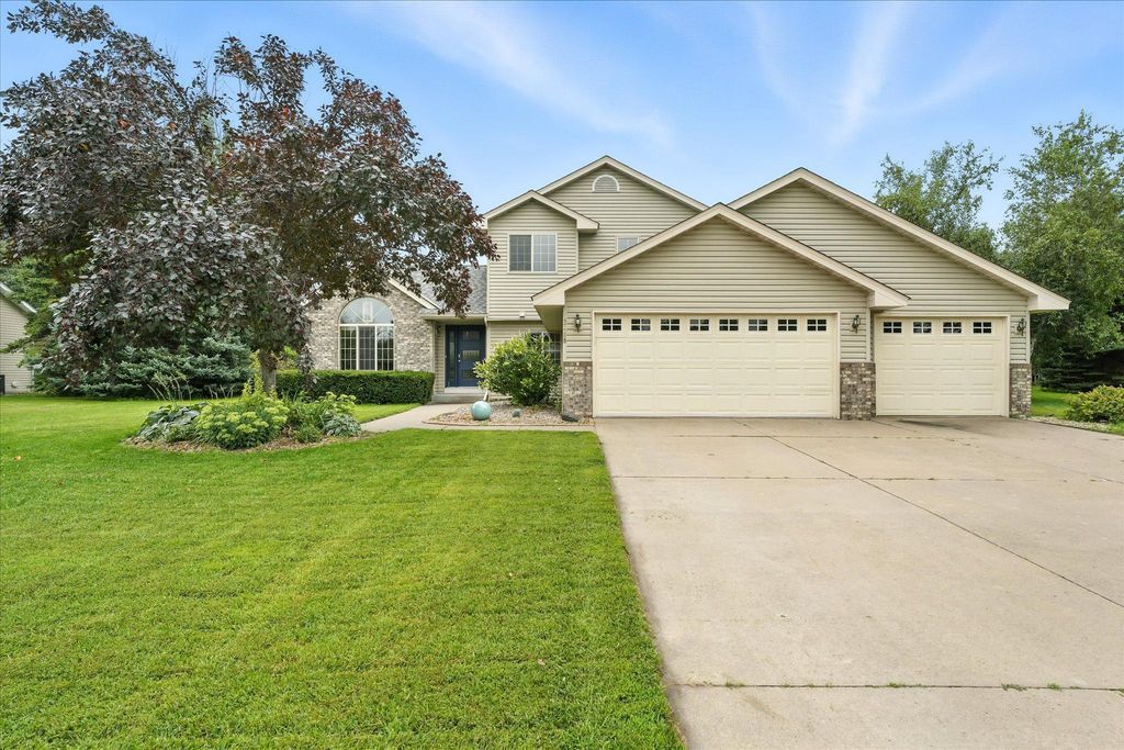 13488 179th Avenue NW, Elk River, MN 55330