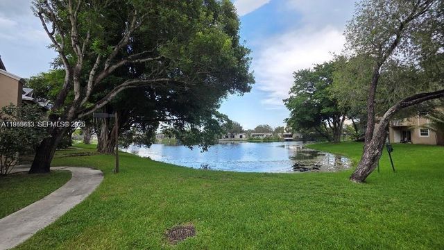 1791 NW 96th Ter 4K, Pembroke Pines, FL 33024