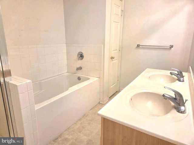 1507 BLUE HERON DR, Denton, MD 21629