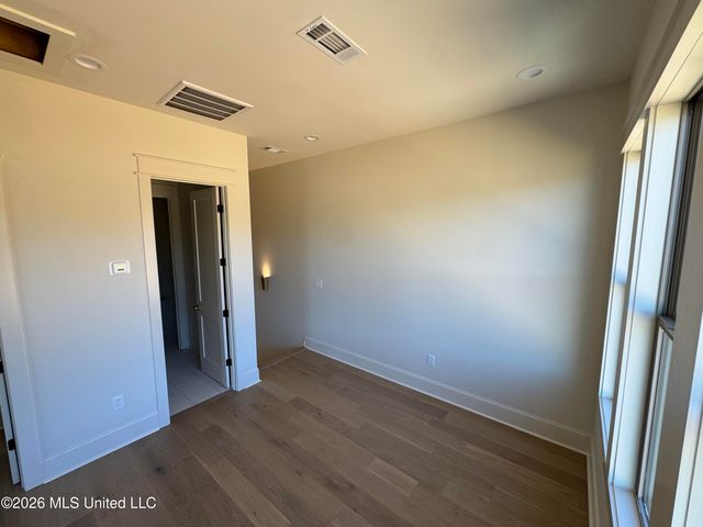 130 Water Street, Madison, MS 39110