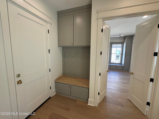 130 Water Street, Madison, MS 39110