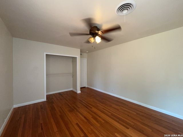 116 Lyman Dr, Terrell Hills, TX 78209