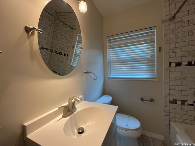 116 Lyman Dr, Terrell Hills, TX 78209