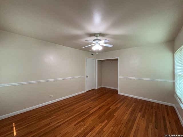 116 Lyman Dr, Terrell Hills, TX 78209