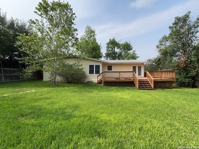 116 Lyman Dr, Terrell Hills, TX 78209