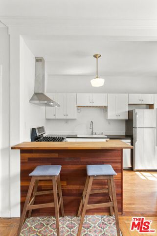 123 Ellita Place, Los Angeles, CA 90042