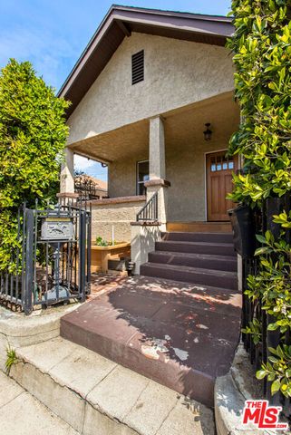123 Ellita Place, Los Angeles, CA 90042
