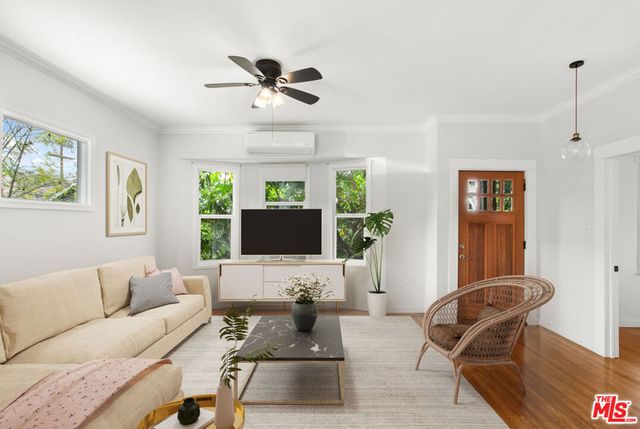 123 Ellita Place, Los Angeles, CA 90042