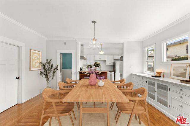 123 Ellita Place, Los Angeles, CA 90042