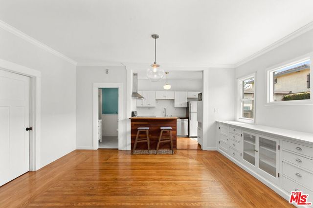 123 Ellita Place, Los Angeles, CA 90042