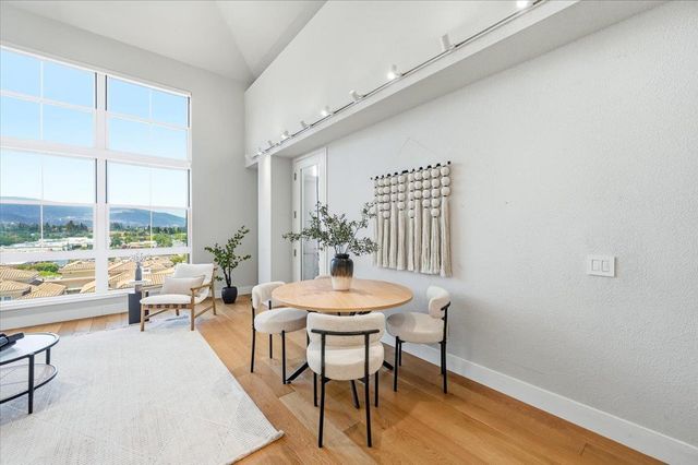 20488 Stevens Creek Boulevard 1816, Cupertino, CA 95014