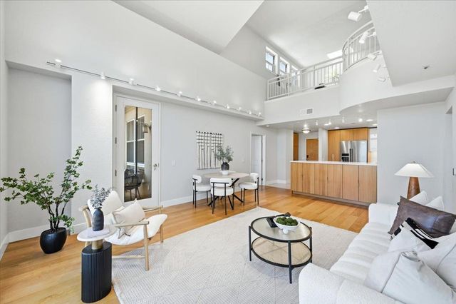 20488 Stevens Creek Boulevard 1816, Cupertino, CA 95014