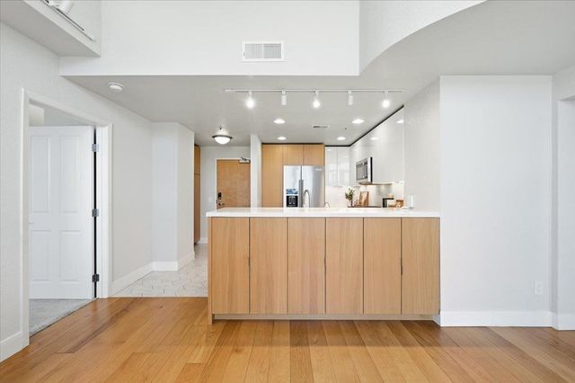 20488 Stevens Creek Boulevard 1816, Cupertino, CA 95014