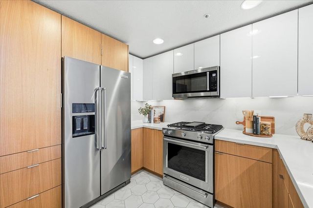 20488 Stevens Creek Boulevard 1816, Cupertino, CA 95014