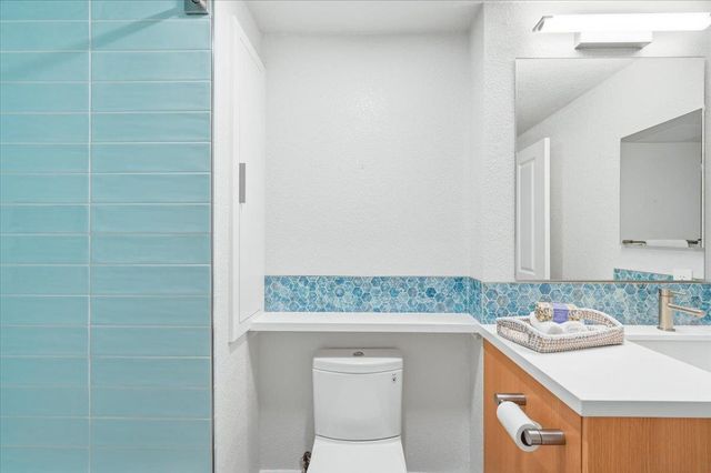 20488 Stevens Creek Boulevard 1816, Cupertino, CA 95014