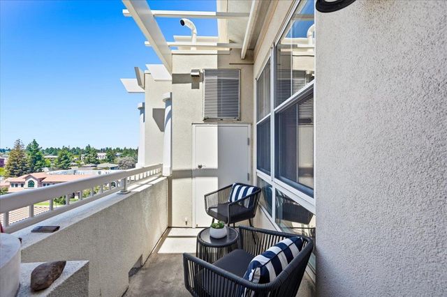 20488 Stevens Creek Boulevard 1816, Cupertino, CA 95014