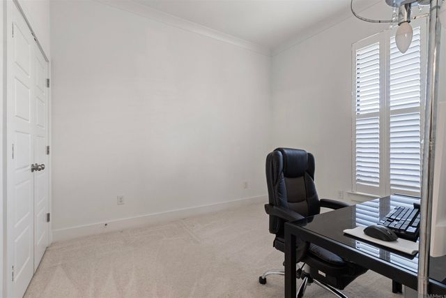 10136 Grayton Dr, Central, LA 70818