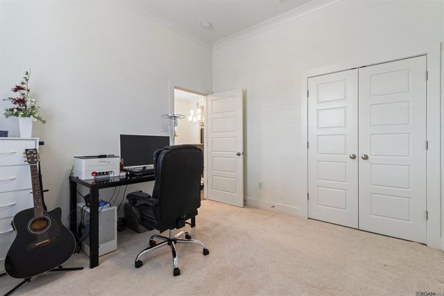 10136 Grayton Dr, Central, LA 70818