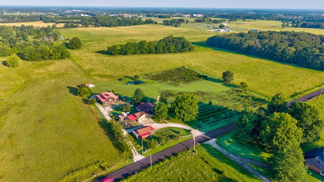 5313 S Farm Road 241, Rogersville, MO 65742
