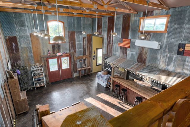 5313 S Farm Road 241, Rogersville, MO 65742