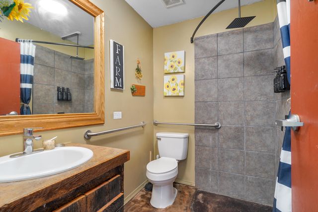 5313 S Farm Road 241, Rogersville, MO 65742