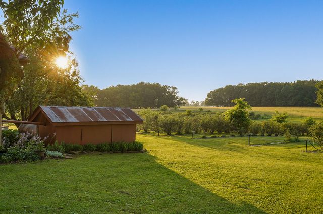 5313 S Farm Road 241, Rogersville, MO 65742