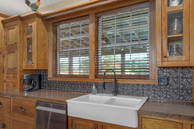 5313 S Farm Road 241, Rogersville, MO 65742