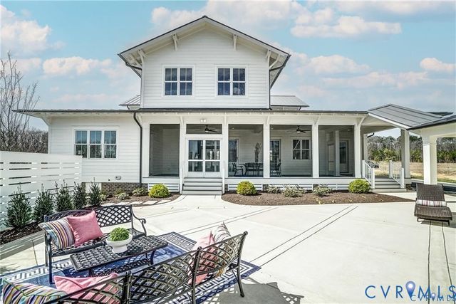 12433 Bluffton Ridge Ct, Goochland, VA 23238