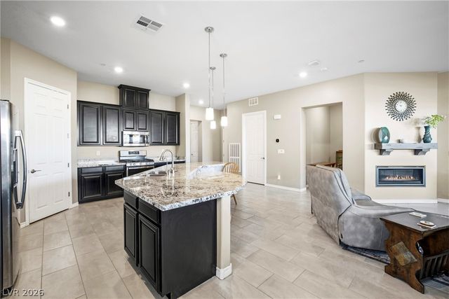 697 Otter Brook Street, Henderson, NV 89011