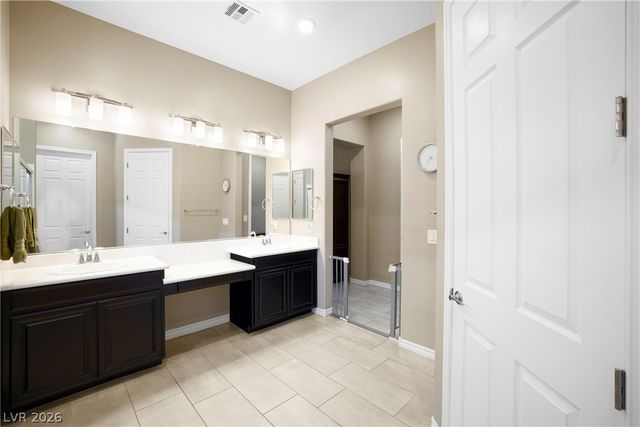 697 Otter Brook Street, Henderson, NV 89011