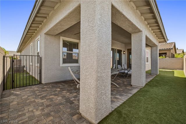 697 Otter Brook Street, Henderson, NV 89011