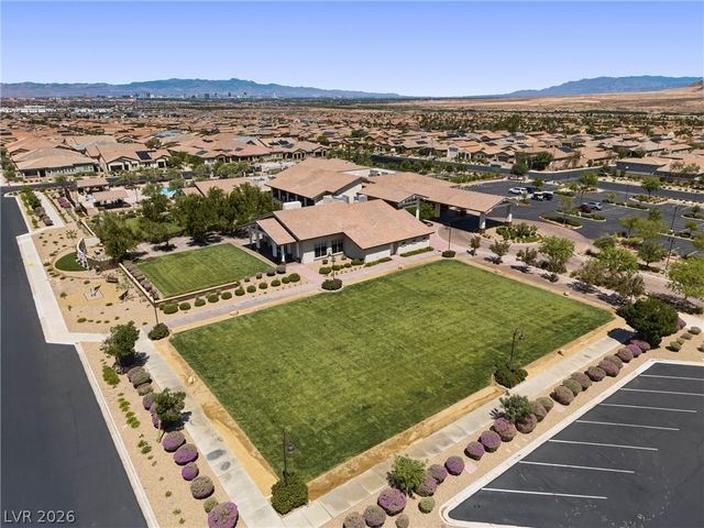 697 Otter Brook Street, Henderson, NV 89011