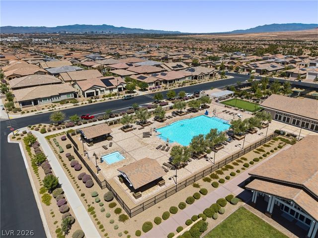697 Otter Brook Street, Henderson, NV 89011