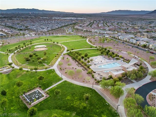 697 Otter Brook Street, Henderson, NV 89011