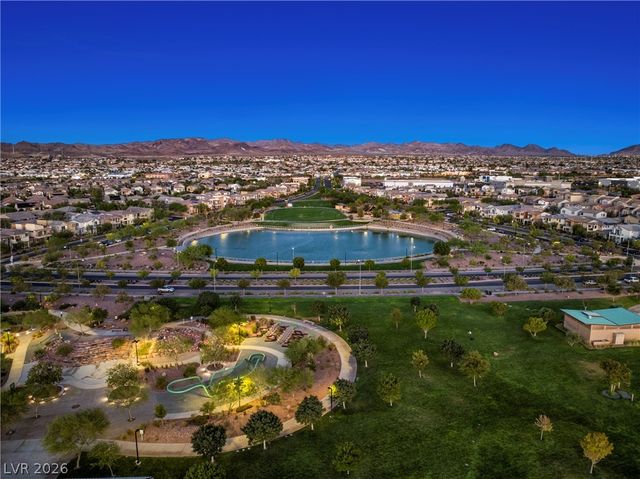 697 Otter Brook Street, Henderson, NV 89011